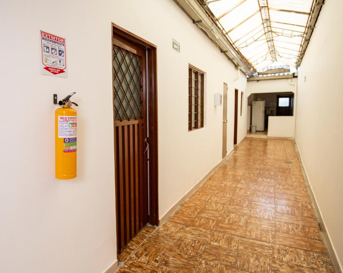 Komodo Alojamiento- Hostal Autoservicio, Ubicado Cerca Al Centro Historico - Bano Privado, Wifi , Cama 2X2 Y Agua Caliente Y Cocina Compartida Popayán Zewnętrze zdjęcie