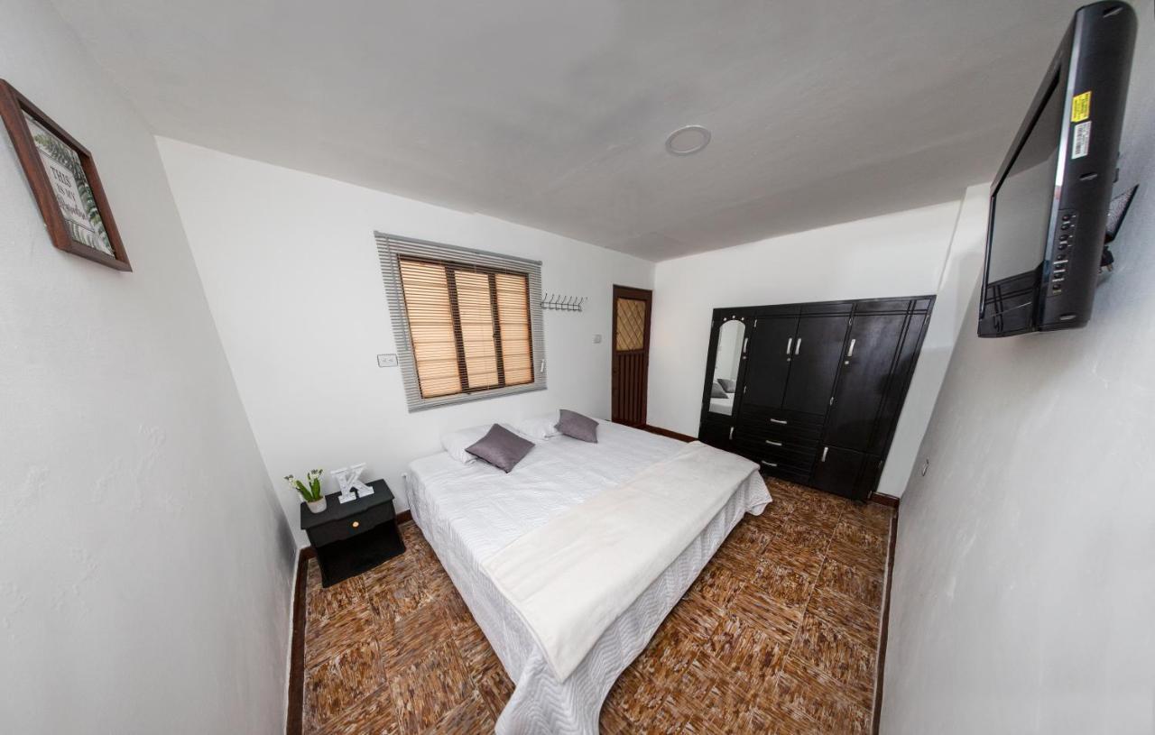 Komodo Alojamiento- Hostal Autoservicio, Ubicado Cerca Al Centro Historico - Bano Privado, Wifi , Cama 2X2 Y Agua Caliente Y Cocina Compartida Popayán Zewnętrze zdjęcie