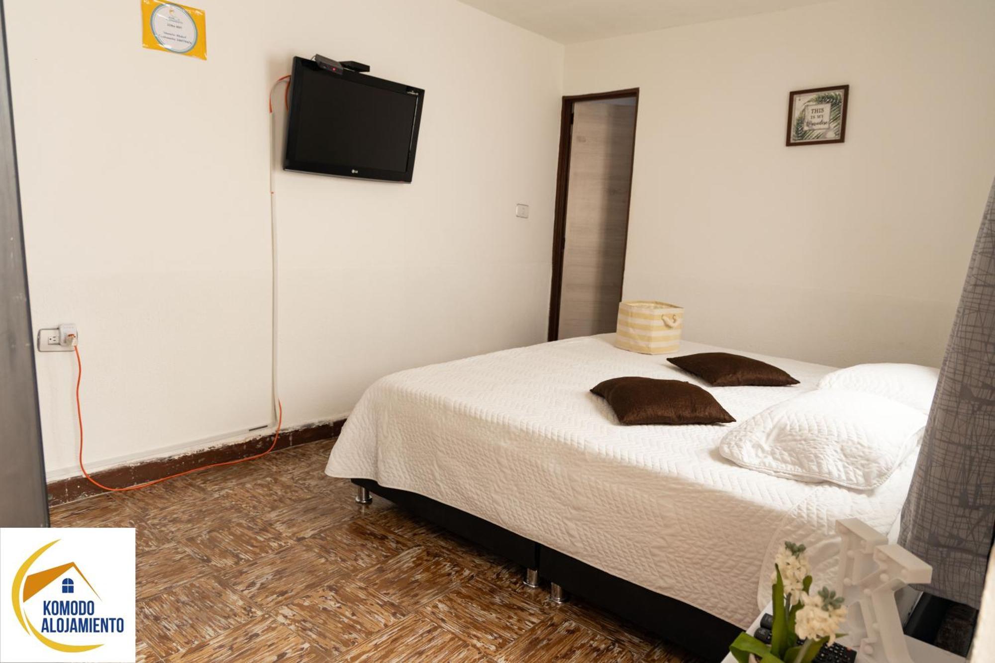 Komodo Alojamiento- Hostal Autoservicio, Ubicado Cerca Al Centro Historico - Bano Privado, Wifi , Cama 2X2 Y Agua Caliente Y Cocina Compartida Popayán Zewnętrze zdjęcie